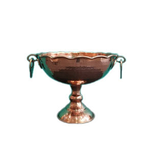 كأس نحاسية ذات ساق واحدة من Vahid - الحجم 2 كأس نحاسية ذات ساق واحدة من Vahid - الحجم 2